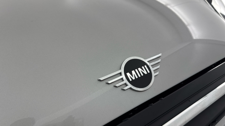 MINI Hatchback 1.5 Cooper Classic II 5dr Petrol Hatchback